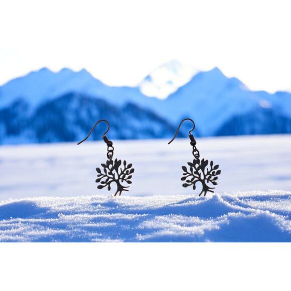 Beautiful tree of life earrings...... Elevate your style.. - Picture 2 of 3